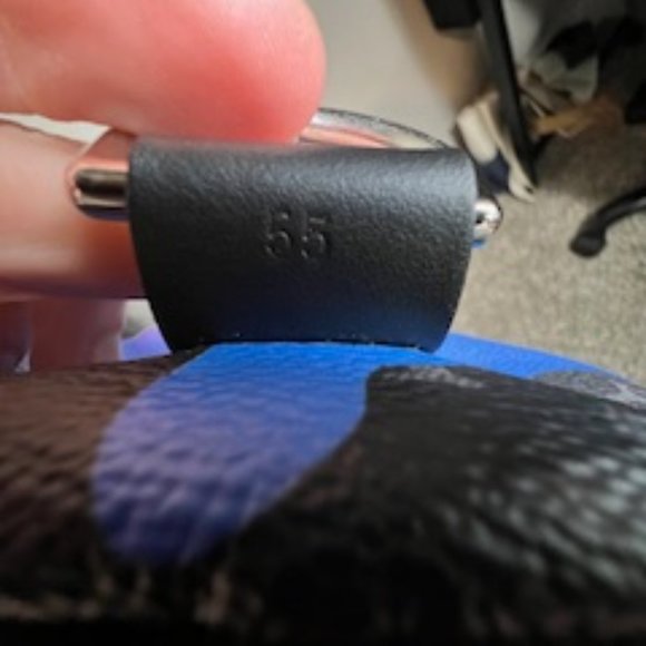 Louis Vuitton Keepall 55 - Picture 6 of 12